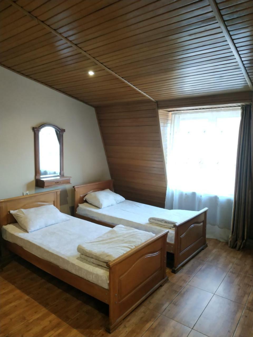 Hotel Ni&La Batoumi Extérieur photo